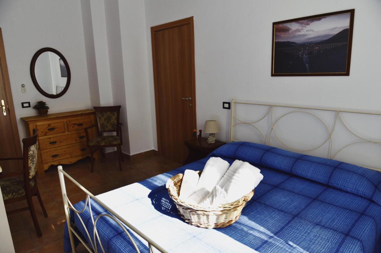 Casale Rurale Bed & Breakfast San Marco Evangelista Eksteriør bilde